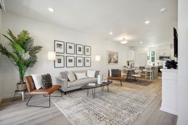 3 Bedroom Town homes - Image 2