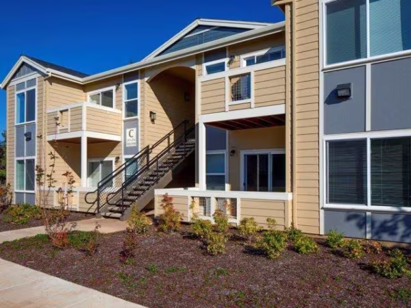 The Landing Apartments - Image 3