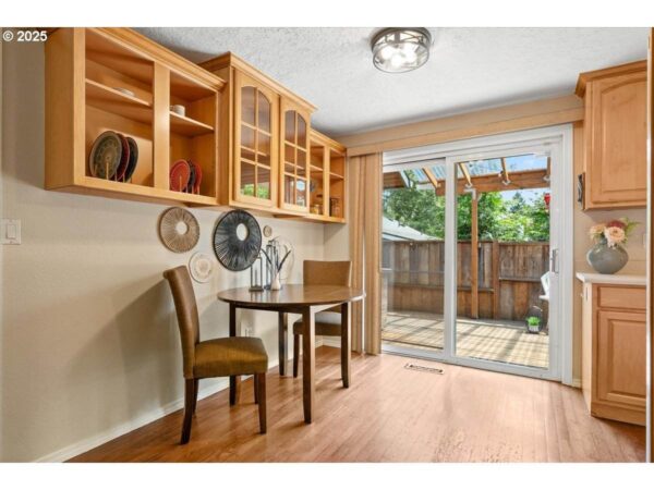 One-Level Home - Image 7