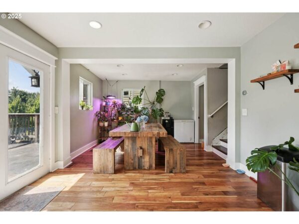 1612 12TH St - Image 3