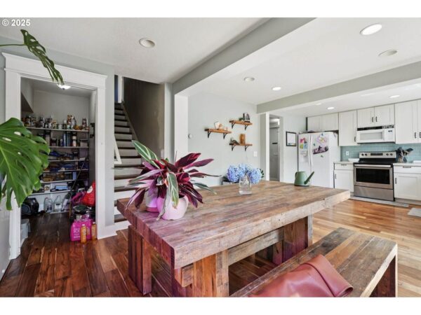 1612 12TH St - Image 4