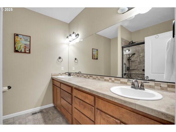20021 Tharp Ct - Image 12