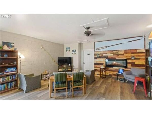 24828 State Highway 38 - Image 10