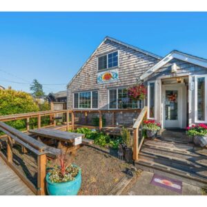 186 Laneda Ave