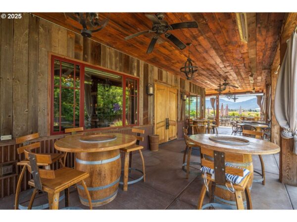 2335 N Phoenix Rd - Image 9