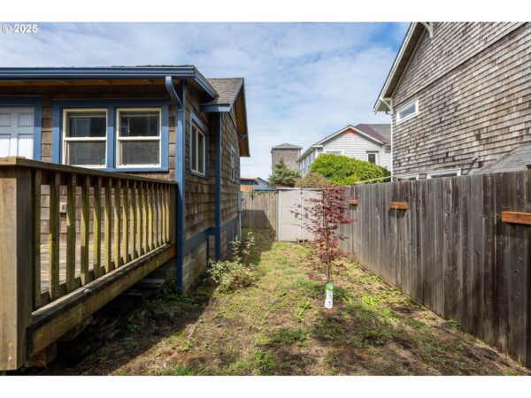 714 NW 2ND Ct - Image 12
